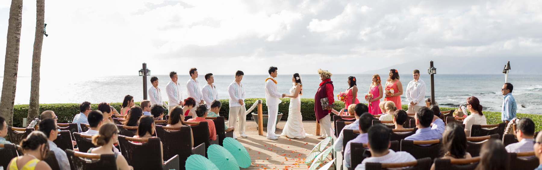 A wedding ceremony panoramic picture at Merriman's Kapalua.